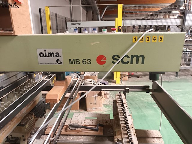 Lot 551 - meerassige boormachine scm - afbeelding 2 van  7
