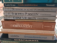 Lot 552 - boeken over antiek. 15 stuks - afbeelding 2 van  2