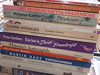 Lot 554 - boeken over katten. 20 stuks - afbeelding 2 van  3