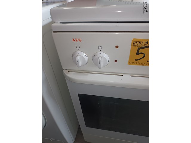 Lot 557 - elektrisch fornuis aeg - afbeelding 3 van  5