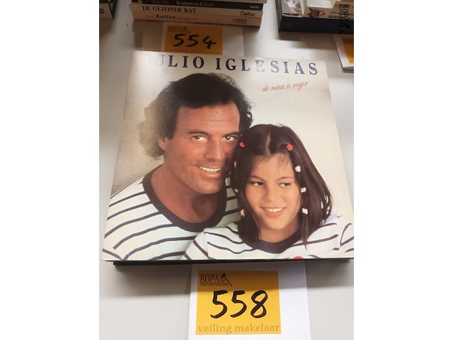 Lot 558 - lp’s julio iglesias. 9 stuks - afbeelding 2 van  3