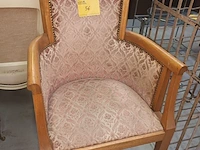 Lot 56 - antieke stoel