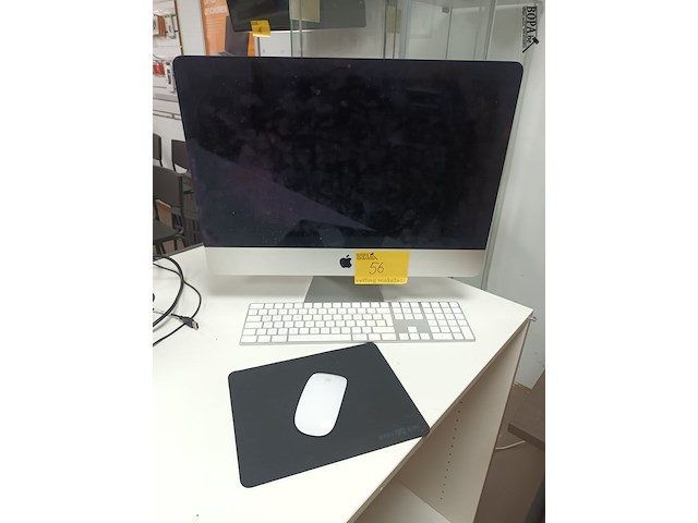 Lot 56 - apple imac pc - afbeelding 1 van  3