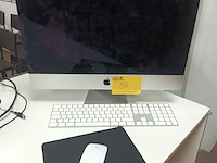 Lot 56 - apple imac pc - afbeelding 1 van  3