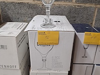 Lot 56 - cornet glazen - afbeelding 1 van  1