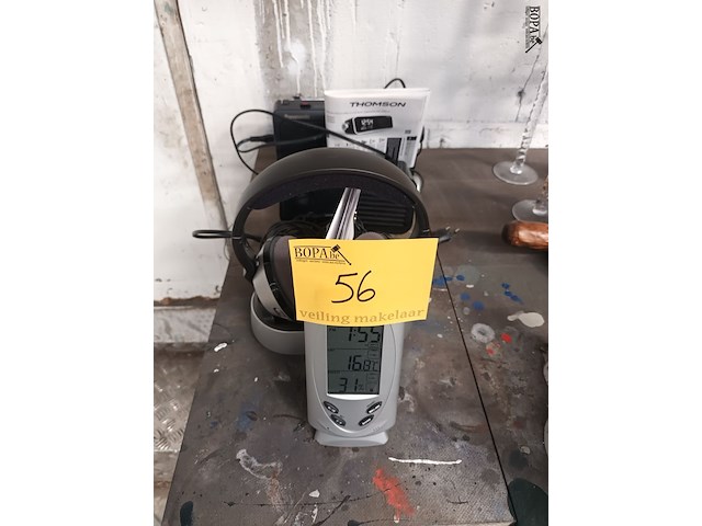 Lot 56 - elektro. 4 stuks - afbeelding 1 van  6