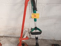 Lot 56 - grastrimmer. 2 stuks - afbeelding 1 van  6