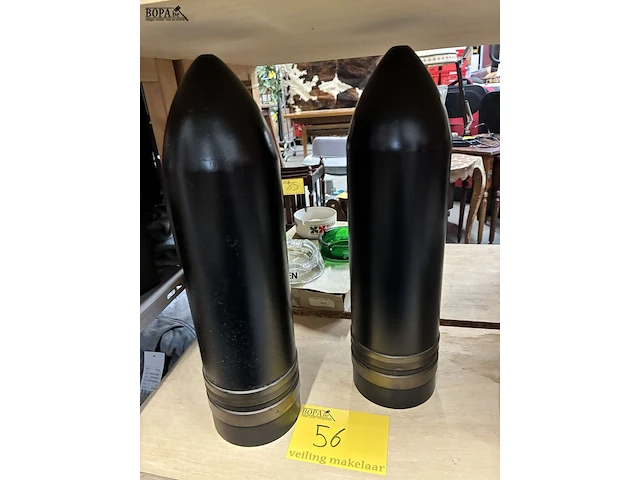 Lot 56 - massief pantserdoorborend projectiel - 2 stuks - afbeelding 1 van  1
