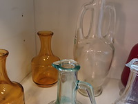 Lot 56 - oude flesjes. 8 stuks - afbeelding 3 van  5