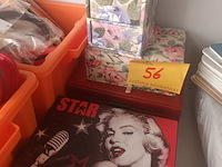 Lot 56 - persoonlijke verzorging - afbeelding 2 van  5