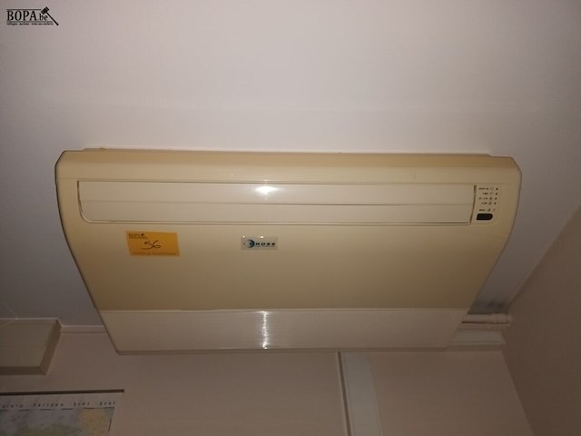 Lot 56 - rhoss opbouw airco/verwarming - afbeelding 1 van  3