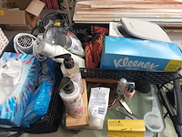 Lot 56 - strijkplank en persoonlijke verzorging - afbeelding 3 van  6