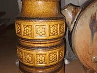 Lot 56 - vazen en keramiek. 5 stuks - afbeelding 3 van  4