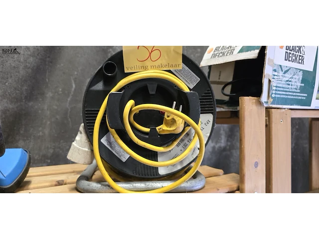 Lot 56 - verlengkabel op haspel 25 meter - afbeelding 1 van  3