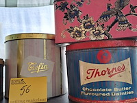 Lot 56 - vintage blikken dozen - afbeelding 2 van  3