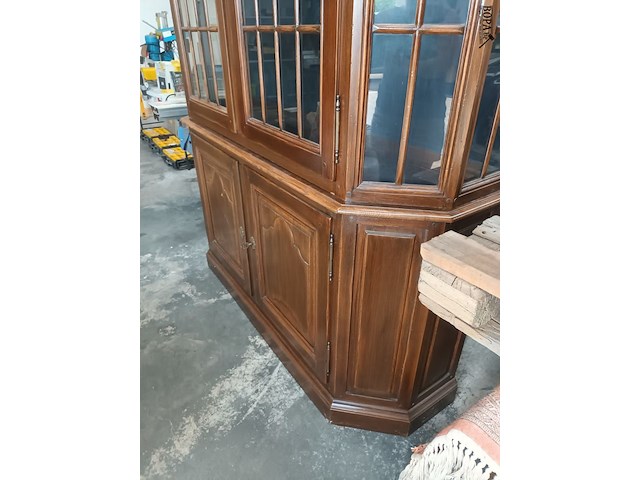 Lot 56 - vitrine wandkast - afbeelding 4 van  4