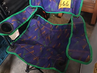 Lot 566 - plooistoel quechua - afbeelding 1 van  3