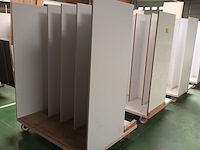 Lot 568 - transportkar. 3 stuks - afbeelding 2 van  2