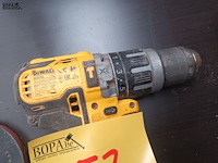 Lot 57 - accu schroefmachine dewalt - afbeelding 3 van  3