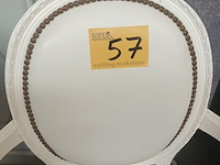 Lot 57 - armstoelen wit. 3 stuks - afbeelding 4 van  4