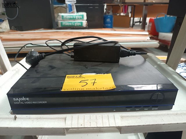 Lot 57 - digital video recorder - afbeelding 1 van  3
