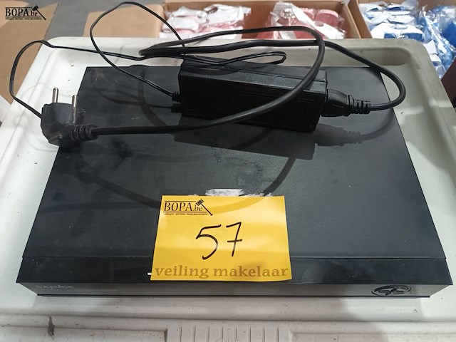 Lot 57 - digital video recorder - afbeelding 3 van  3