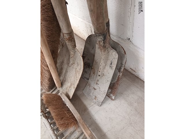 Lot 57 - gereedschap. 9 stuks - afbeelding 3 van  5