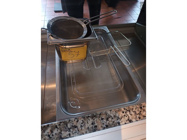 Lot 57 - horeca keukengerei - afbeelding 1 van  3