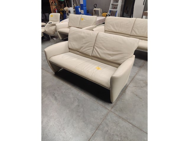 Lot 57 - jori 2-zit lederen zetel - afbeelding 1 van  4