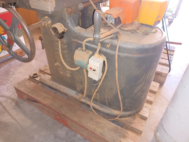 Lot 57 - kantenfreesmachine - afbeelding 2 van  4