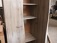 Lot 57 - kleerkast - afbeelding 2 van  4