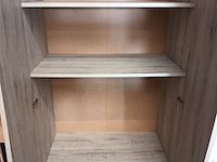 Lot 57 - kleerkast - afbeelding 3 van  4