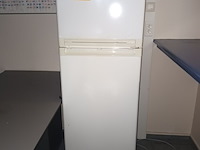 Lot 57 - koel/vries combinatie siemens - afbeelding 2 van  5