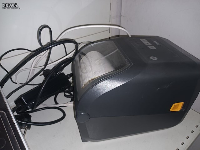 Lot 57 - labelprinter zebra - afbeelding 3 van  3