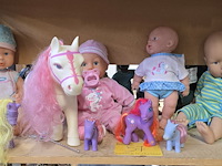 Lot 57 - my little pony en poppen - afbeelding 1 van  4