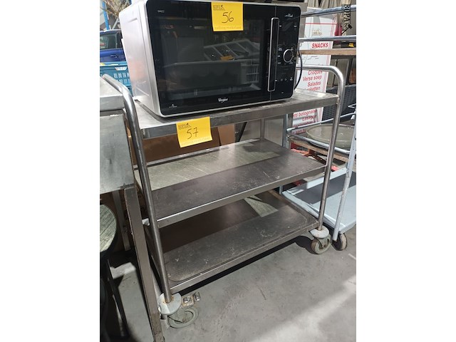 Lot 57 - rvs serveerwagen - afbeelding 2 van  3