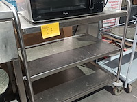 Lot 57 - rvs serveerwagen - afbeelding 2 van  3