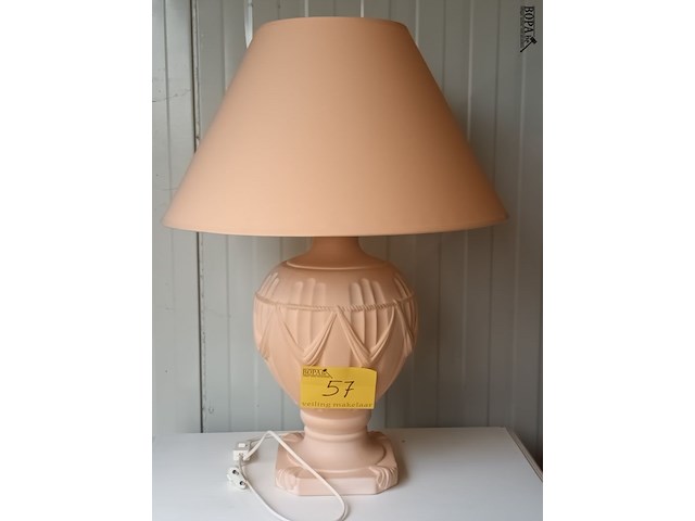 Lot 57 - tafellamp - afbeelding 1 van  4