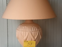 Lot 57 - tafellamp - afbeelding 1 van  4