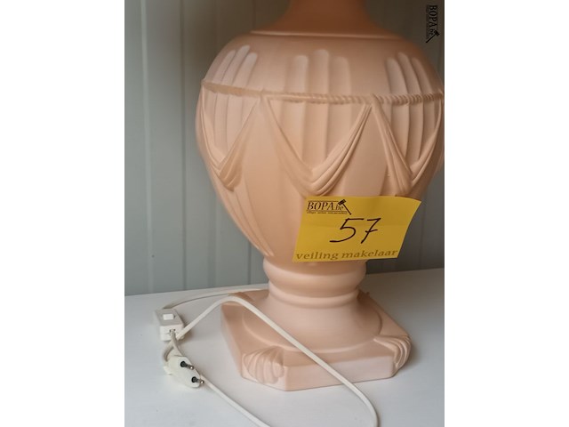 Lot 57 - tafellamp - afbeelding 2 van  4
