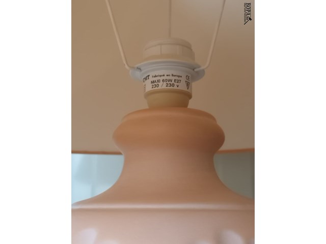 Lot 57 - tafellamp - afbeelding 3 van  4