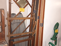 Lot 57 - vestiaire met spiegel - afbeelding 1 van  3