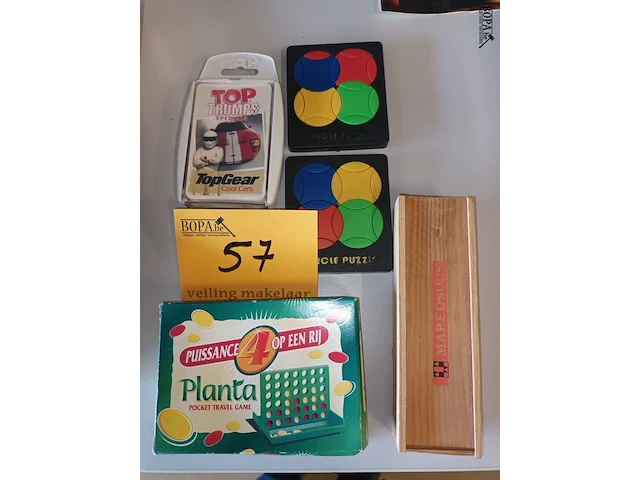 Lot 57 - vintage spelletjes. 5 stuks - afbeelding 1 van  4