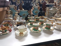 Lot 577 - decoratie in porselein. 60 stuks - afbeelding 3 van  7