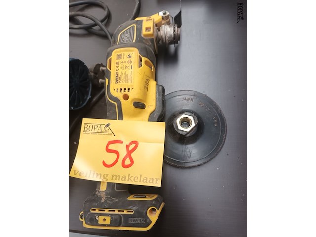 Lot 58 - accu multitool dewalt - afbeelding 1 van  4