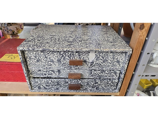 Lot 58 - bestekkoffers 2 stuks - afbeelding 3 van  6