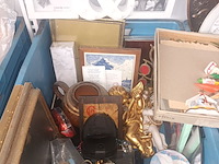 Lot 58 - decoratie. 3 bakken - afbeelding 4 van  7