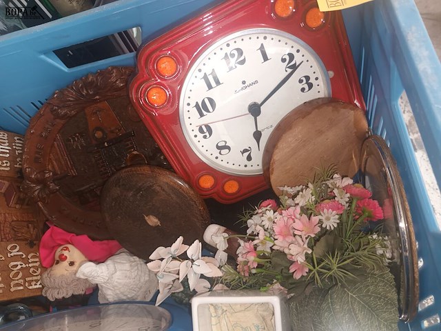 Lot 58 - decoratie. 3 bakken - afbeelding 7 van  7