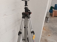 Lot 58 - futech lazer statief - afbeelding 4 van  6