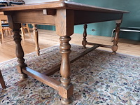 Lot 58 - houten eetkamertafel - afbeelding 3 van  3